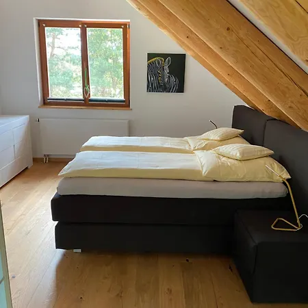 5* Kanada-blockhaus Mit Sauna & Schwimmteich *